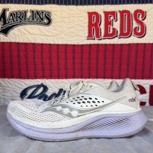 Size 9.5 - Saucony‎ Ride 17 Women's Moon/Viola